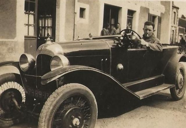 Une trÃ¨s rare Citroen Type A Sport CitroÃ«n AC4-AC6