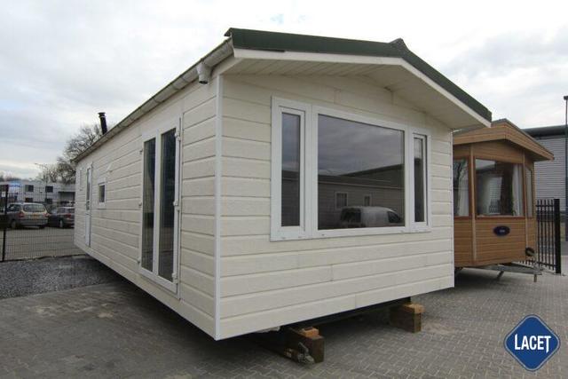 CHALET-kopen-spiegelbeeld-linkse-kunststof-gebruik Lacet