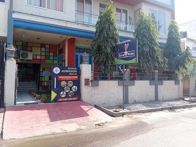 Pre school in Vaishali Nagar Picture Box