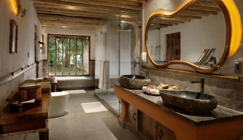 evolveback kabini Picture Box