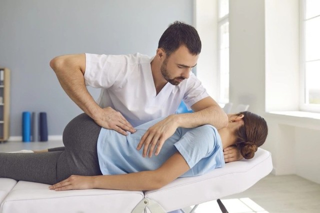 Sciatica Chiropractor Corona CA richterfamilychiro.com