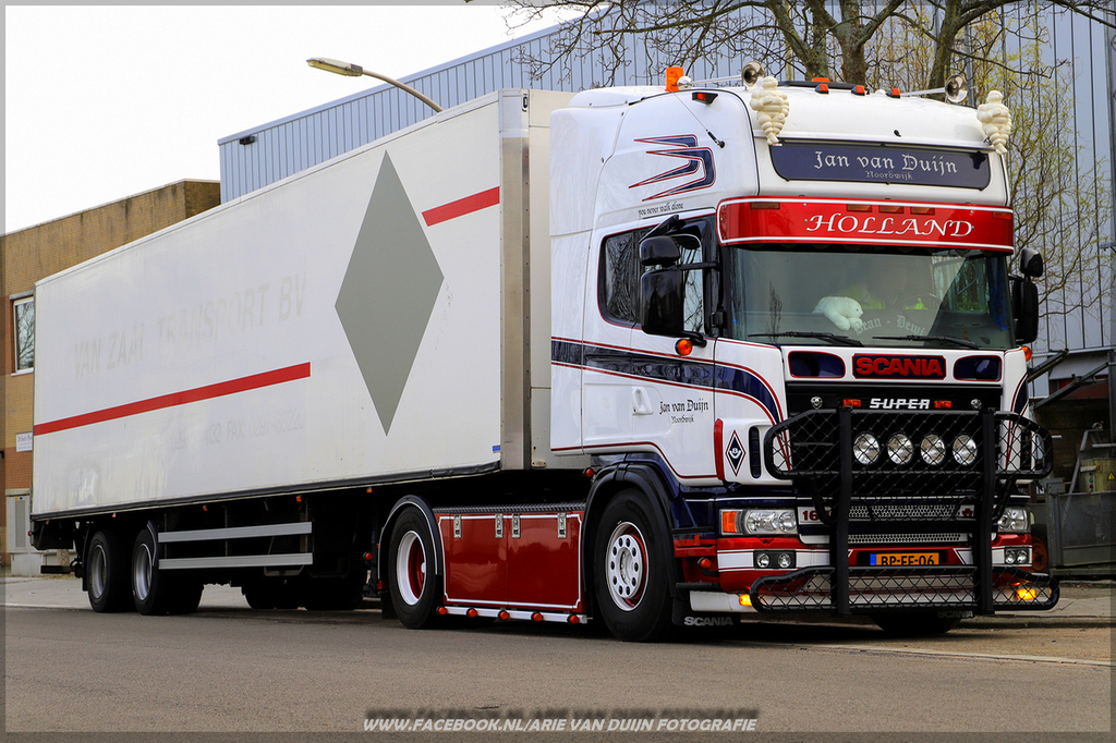 doee (1)-BorderMaker - 