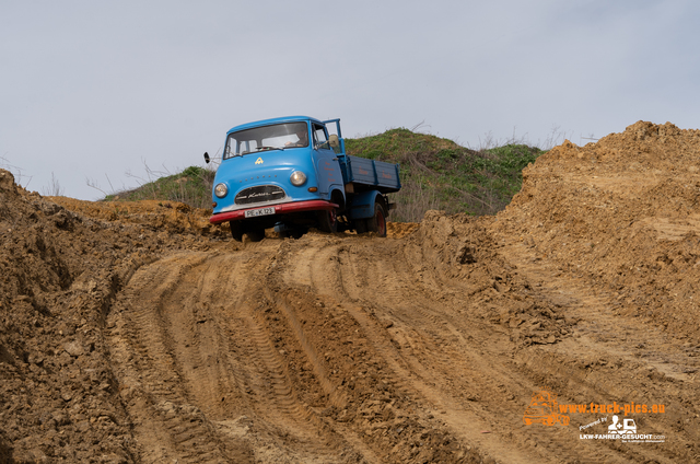 Kippertreffen Geilenkirchen, powered by www Kippertreffen Geilenkirchen 2024 historische LKW & Baumaschinen Sandgrube Davids #truckpicsfamily www.truck-pics.eu