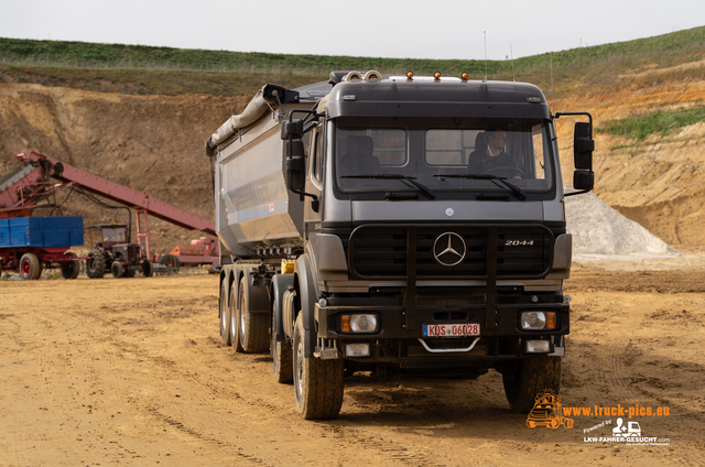 Kippertreffen Geilenkirchen, powered by www Kippertreffen Geilenkirchen 2024 historische LKW & Baumaschinen Sandgrube Davids #truckpicsfamily www.truck-pics.eu