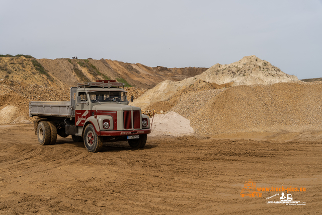 Kippertreffen Geilenkirchen, powered by www Kippertreffen Geilenkirchen 2024 historische LKW & Baumaschinen Sandgrube Davids #truckpicsfamily www.truck-pics.eu