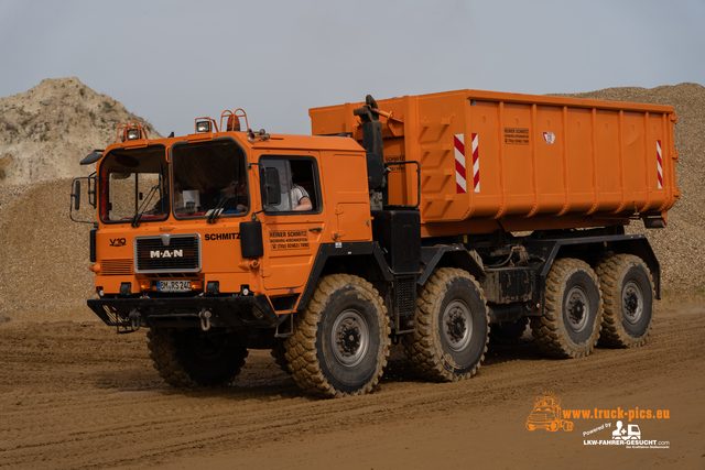 Kippertreffen Geilenkirchen, powered by www Kippertreffen Geilenkirchen 2024 historische LKW & Baumaschinen Sandgrube Davids #truckpicsfamily www.truck-pics.eu