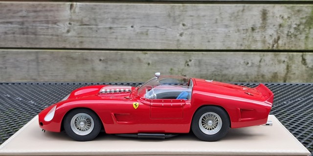 20240423 105748 resized[5975] (Kopie) V12 Ferrari 250 TRI 1961