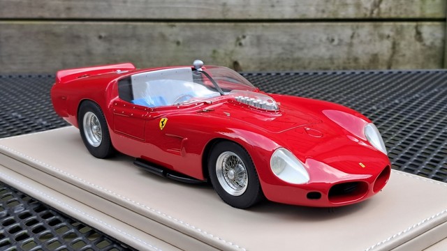 20240423 105835 resized[5972] (Kopie) V12 Ferrari 250 TRI 1961