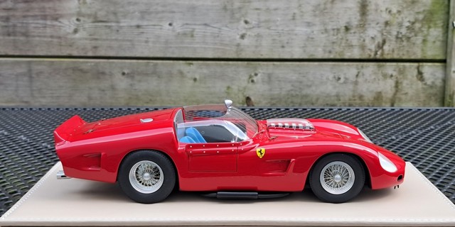 20240423 105855 resized[5971] (Kopie) V12 Ferrari 250 TRI 1961