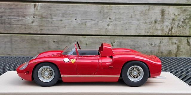 20240423 104432 resized[5933] (Kopie) V12 Ferrari 250P 1963