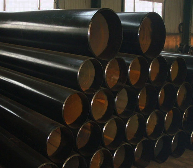 Carbon Steel ASTM A672 Grade C60C65C70 EFW Pipe &  Carbon Steel ASTM A672 Grade C60/C65/C70 EFW Pipe & Tubes Exporters In India