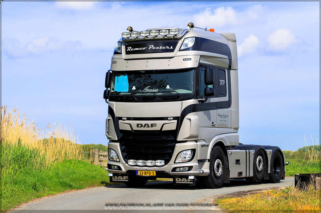 over (22)-BorderMaker - 