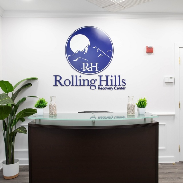 Addiction treatment center Rolling Hills Recovery Center New Jersey Drug & Alcohol Rehab