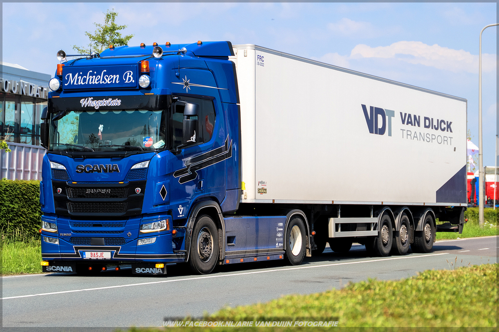 Tekno (40)-BorderMaker - 