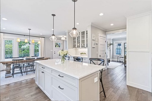 Custom cabinetry Aureli Construction