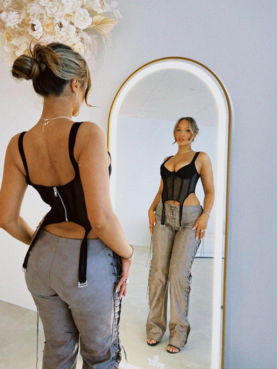 Asian vip Escort Amsterdam | vipescortsamsterdam Picture Box