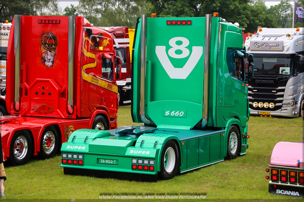 superdikk (57)-BorderMaker - 