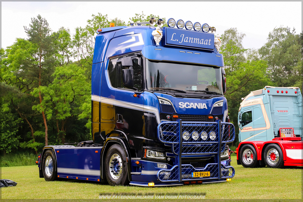 superdikk (22)-BorderMaker - 