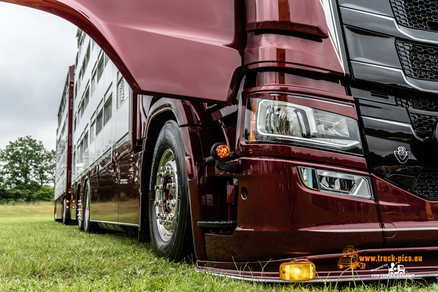 Truckshow #superdik 2024 Papendal, powered by www Truckshow Superdik #superdik 2024, Papendal, Niederlande #truckpicsfamily, www.truck-pics.eu