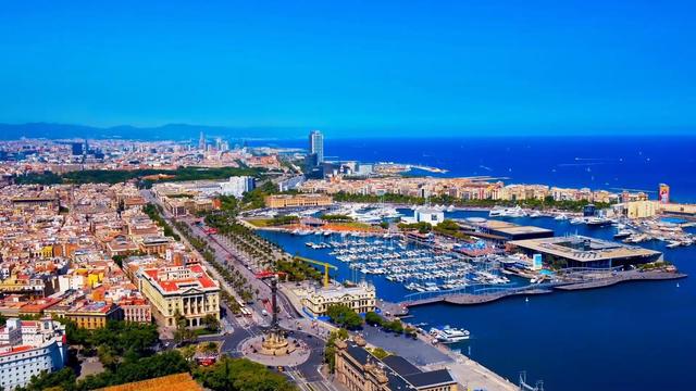 Villa con vistas al mar Barcelona | seraphicmillio Picture Box