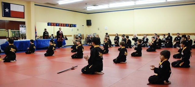 Kn83N58 Meyerland Martial Arts