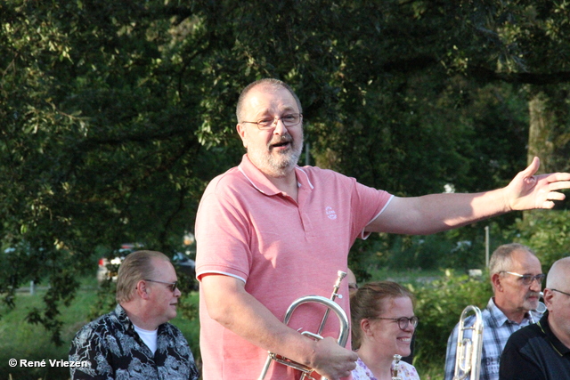 René Vriezen 20240711 055 Arnhems Fanfare Orkest Einde Seizoen Concert Roggeveenhof bij Quattro Musica do 11 jui 2024