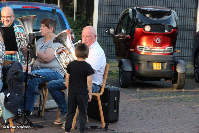 René Vriezen 20240711 080 Arnhems Fanfare Orkest Einde Seizoen Concert Roggeveenhof bij Quattro Musica do 11 jui 2024