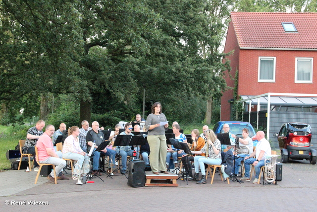 René Vriezen 20240711 087 Arnhems Fanfare Orkest Einde Seizoen Concert Roggeveenhof bij Quattro Musica do 11 jui 2024