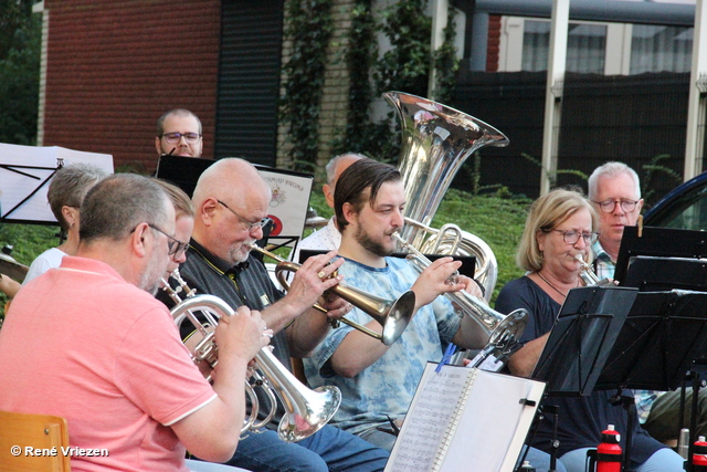 René Vriezen 20240711 123 Arnhems Fanfare Orkest Einde Seizoen Concert Roggeveenhof bij Quattro Musica do 11 jui 2024