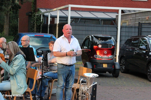 René Vriezen 20240711 165 Arnhems Fanfare Orkest Einde Seizoen Concert Roggeveenhof bij Quattro Musica do 11 jui 2024