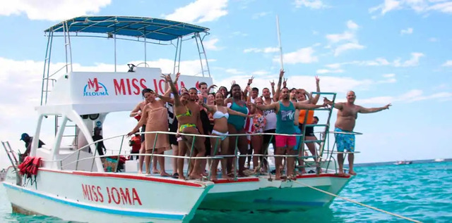 Party Boat Punta Cana | Jeloumatours Picture Box