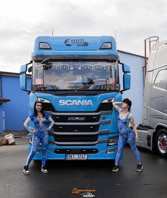 k-Argman Sraz 2024 #truckpicsfamily-587 Sexy Bodypainting Girls only! Argman Sraz 2024 #truckpicsfamily powered by Detlef Pötsch, Airbrush und Bodypainting