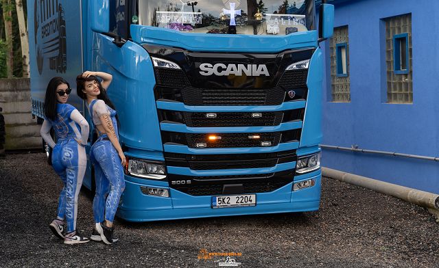 k-Argman Sraz 2024 #truckpicsfamily-677 Sexy Bodypainting Girls only! Argman Sraz 2024 #truckpicsfamily powered by Detlef Pötsch, Airbrush und Bodypainting