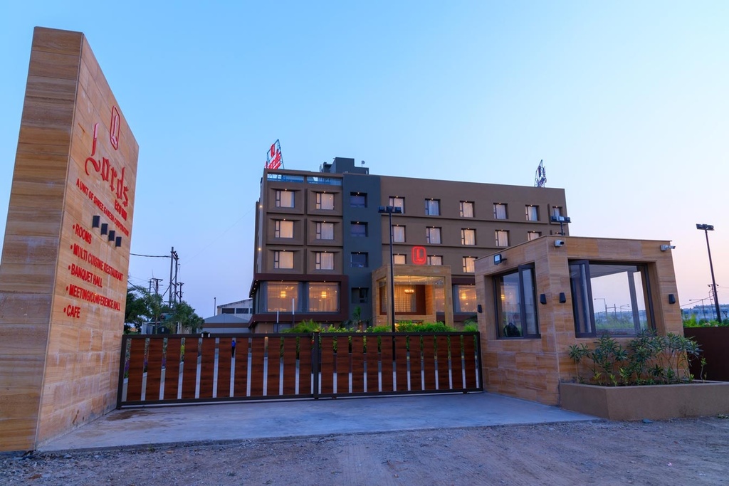 Best Places To Stay In Jamnagar Picture Box