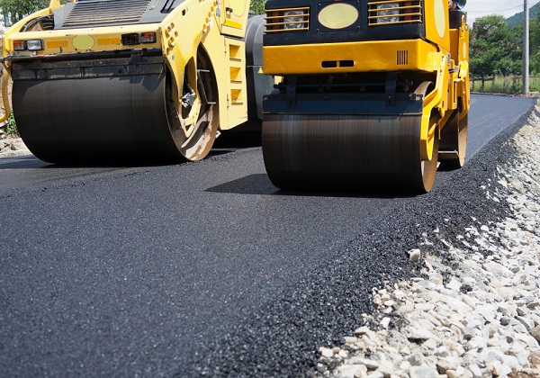 asphalt paving Ohio Elite Asphalt Paving, Striping & Sealcoating