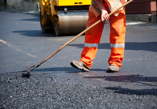 driveway paving Ohio Elite Asphalt Paving, Striping & Sealcoating