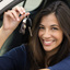 1-mujer-con-llave - Picture Box