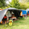 k-Historische Campingfahrze... - Historische Campingfahrzeug...