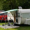 k-Historische Campingfahrze... - Historische Campingfahrzeug...