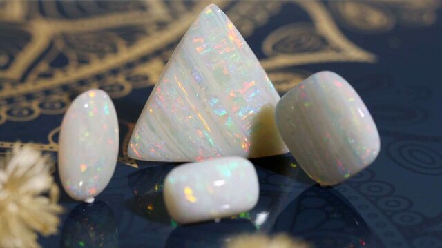 What is the Spiritual Meaning of an Opal Stone? gemstone