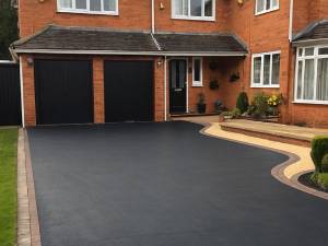 tarmac-driveway-company (1) Watford Driveways