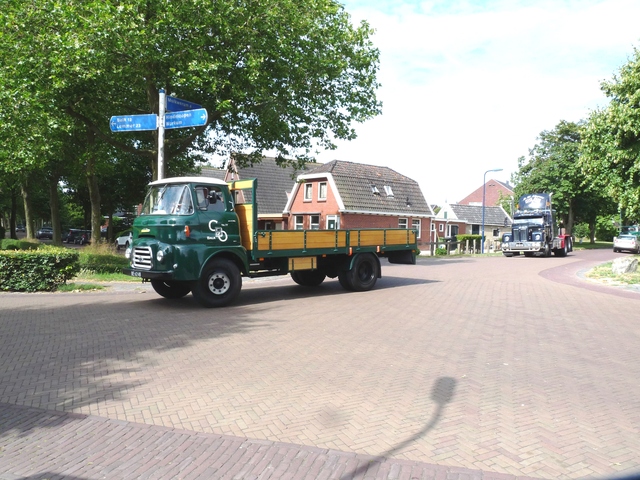 P1160504 Tourtocht Friese Oldtimers juli 2023