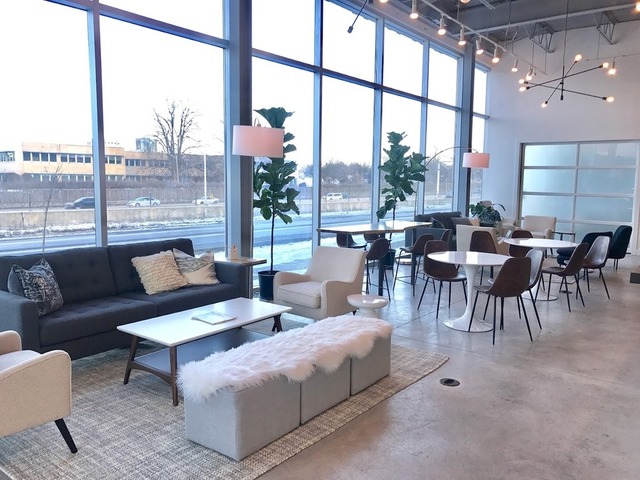 Affordable Meeting Rooms in Minneapolis, MN Picture Box