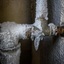 frozen-pipe-inside-house-38... - Maes D&eacute;bouchage