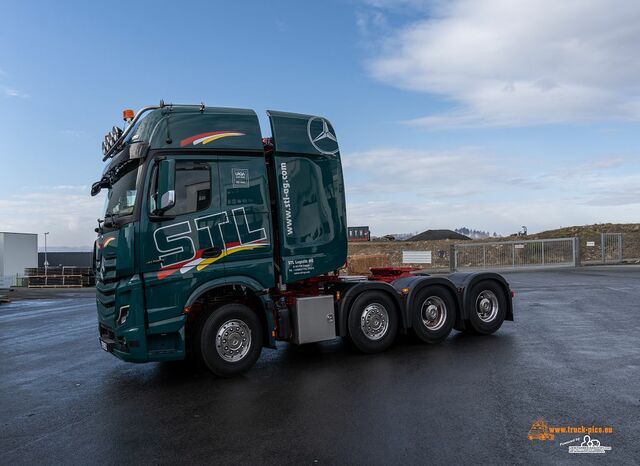 k-STL Logistik AG Haiger-28 STL Logistik AG, Haiger, neue 4-achser Actros