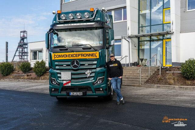 k-STL Logistik AG Haiger-48 STL Logistik AG, Haiger, neue 4-achser Actros