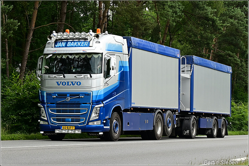 DSC 8182-border - 13-06-2024