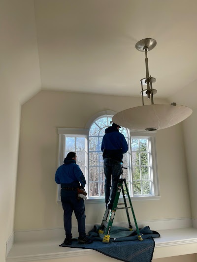 Gutter Cleaning Sparkles Hamptons