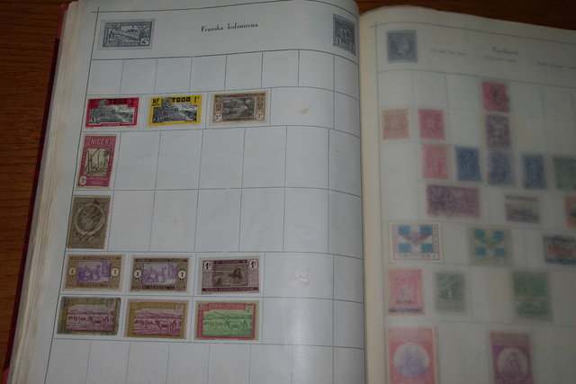 IMGP4920 Hawe raudonas EU PAsaulis bilekas