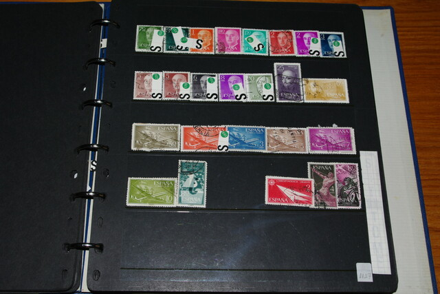 IMGP5086 Spanien +S countries melynas albumas